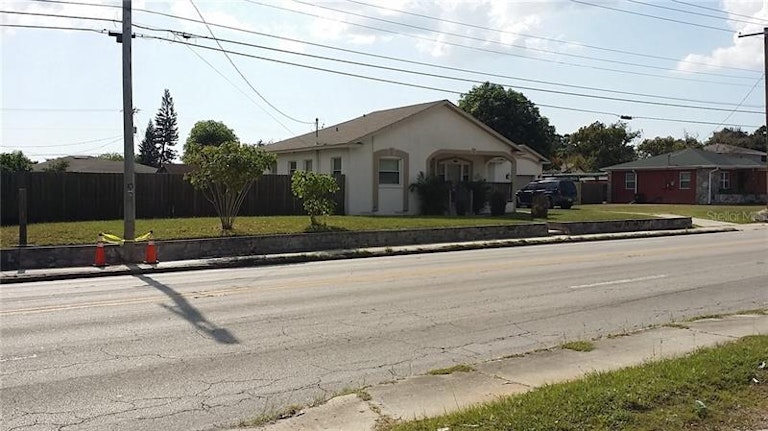Photo 19 of 19 - 2608 W Columbus Dr, Tampa, FL 33607