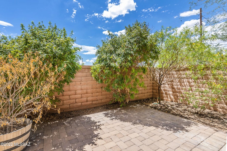 Photo 26 of 35 - 4199 N Stone Cliff Dr, Tucson, AZ 85705