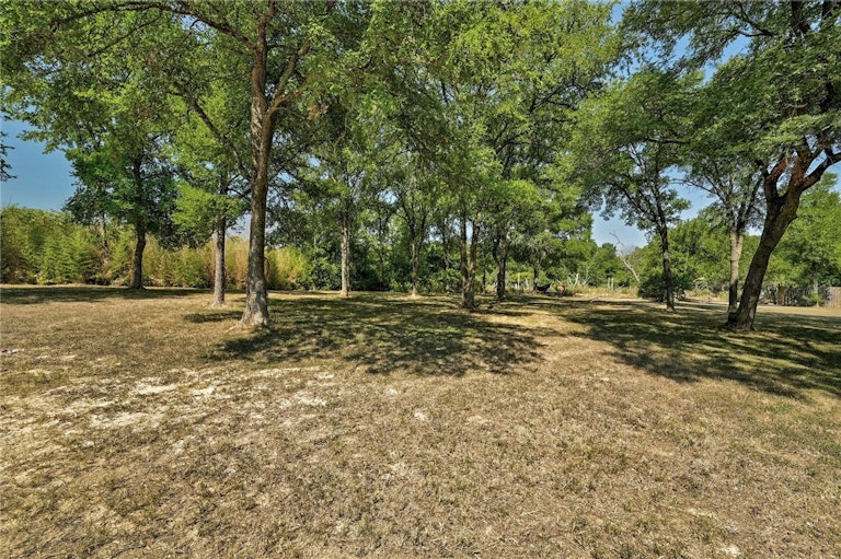 Photo 30 of 37 - 126 Deer Run Dr, Cedar Creek, TX 78612