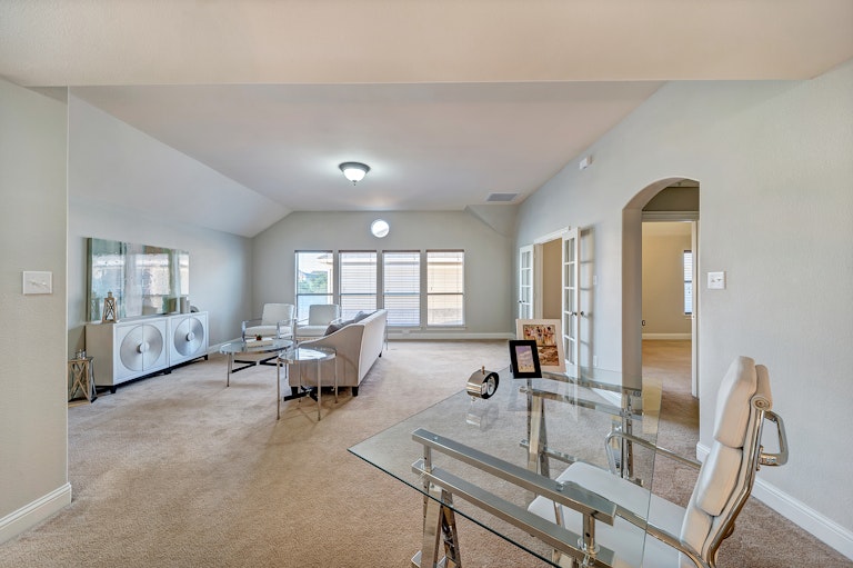 Photo 27 of 43 - 2740 Cape Pearl Dr, Grand Prairie, TX 75054