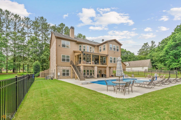 Photo 50 of 58 - 450 Herring Rd, Grayson, GA 30017