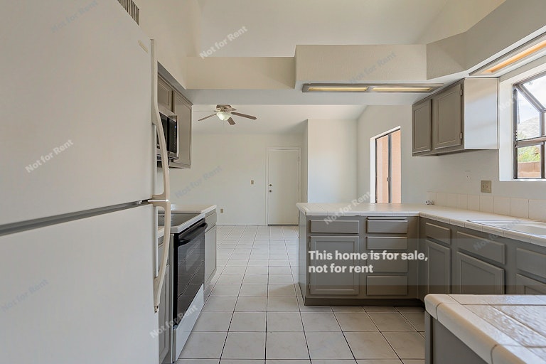 Photo 8 of 23 - 4850 E Dartmouth Cir, Mesa, AZ 85205