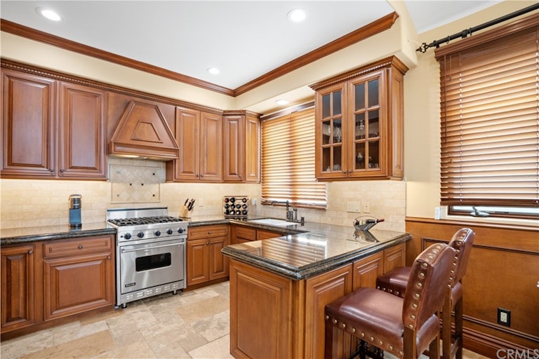 Photo 22 of 28 - 133 Agate Ave, Newport Beach, CA 92662