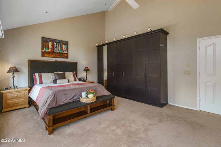Photo 22 of 48 - 11100 E Greythorn Dr, Scottsdale, AZ 85262