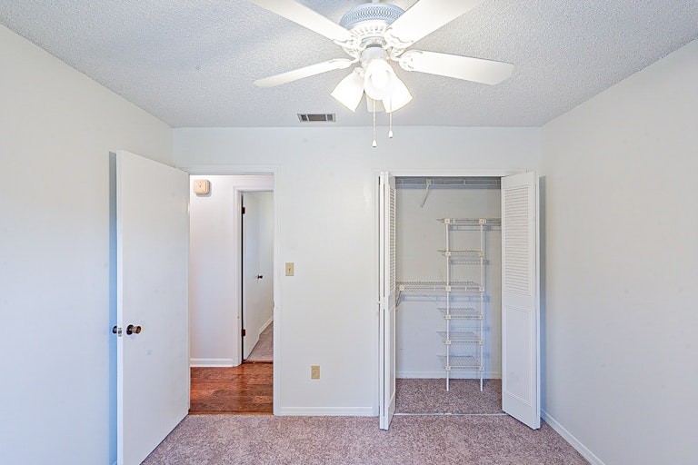 Photo 23 of 28 - 5409 Albert Dr, Winter Park, FL 32792