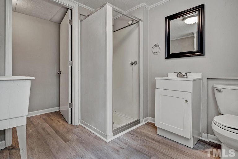 Photo 24 of 29 - 4700 Winterlochen Rd, Raleigh, NC 27603
