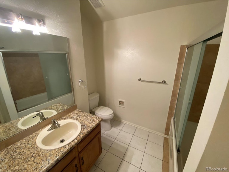 Photo 13 of 19 - 10680 Eudora Way, Thornton, CO 80233