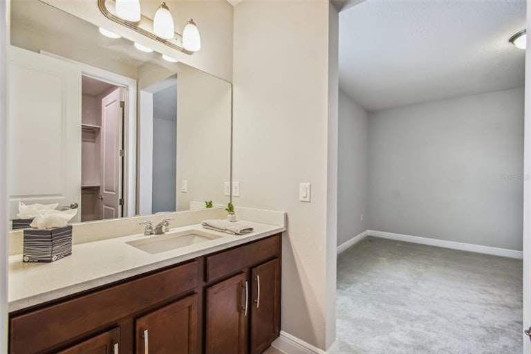 Photo 59 of 77 - 10430 Warrick St, Orlando, FL 32836