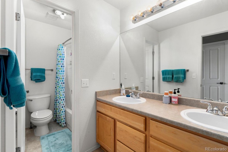 Photo 27 of 39 - 10940 Quail Run Ct, Parker, CO 80138