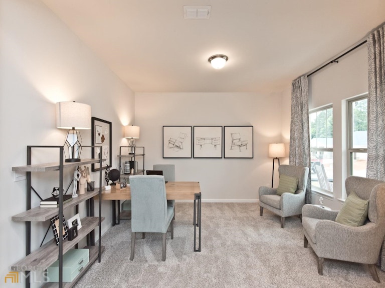 Photo 4 of 18 - 869 Sara Meadow Rd, Loganville, GA 30052