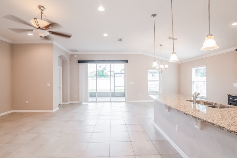 Photo 11 of 25 - 167 Brentley Ln, Orange Park, FL 32065