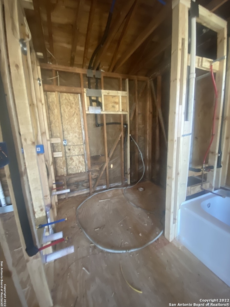 Photo 10 of 14 - 243 Rollins Ave, San Antonio, TX 78228