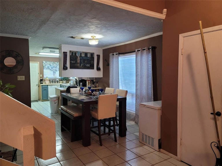 Photo 37 of 38 - 6450 Dellfern Dr, Houston, TX 77035