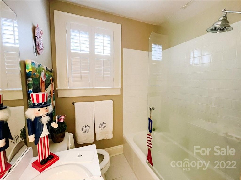 Photo 19 of 44 - 104 Washington Ln SE, Concord, NC 28025