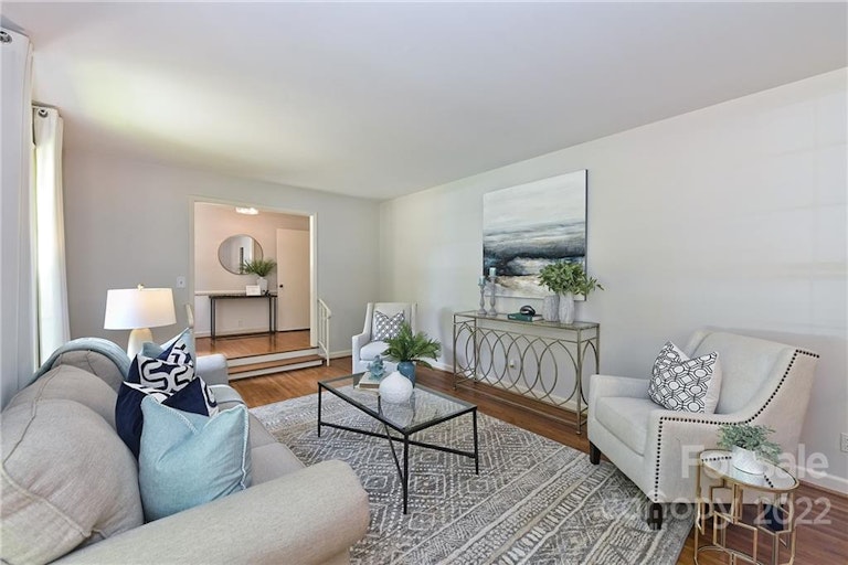 Photo 8 of 42 - 4132 Sulkirk Rd, Charlotte, NC 28210