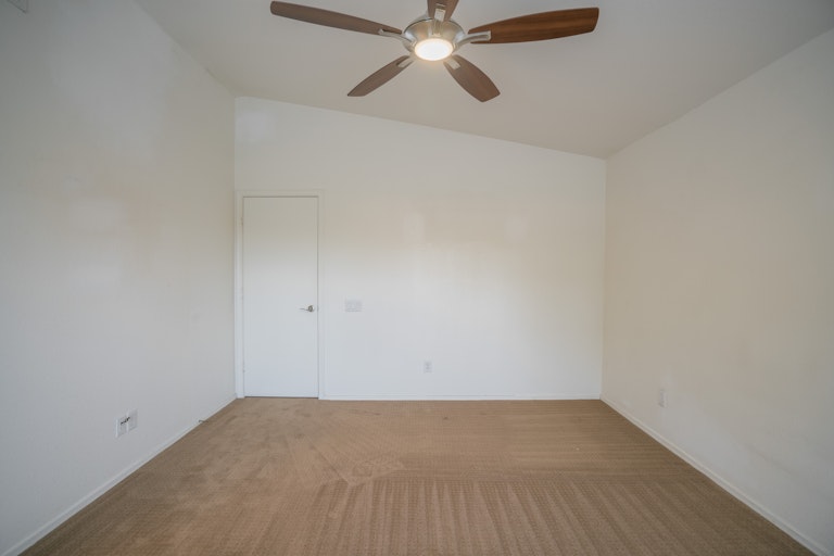 Photo 13 of 27 - 2257 E Monona Dr, Phoenix, AZ 85024