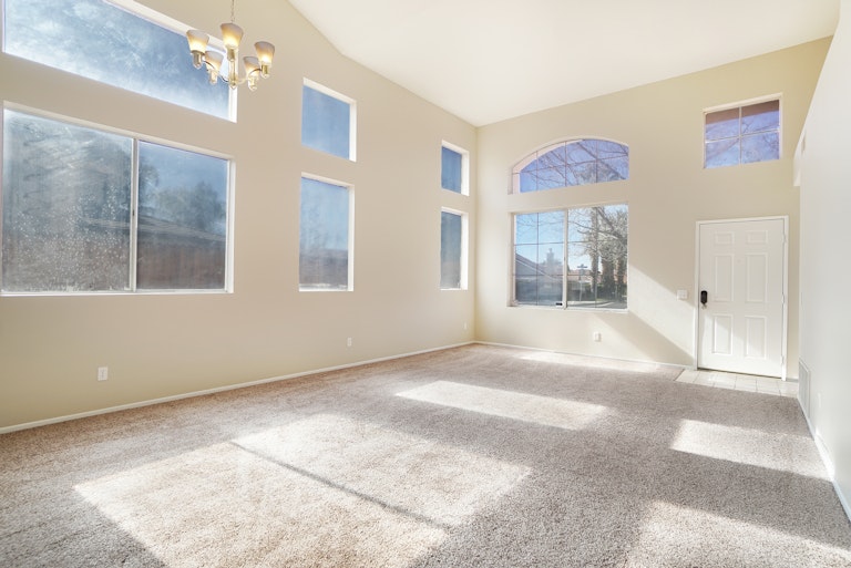Photo 2 of 17 - 1625 Arroyo Viejo Dr, San Jacinto, CA 92583