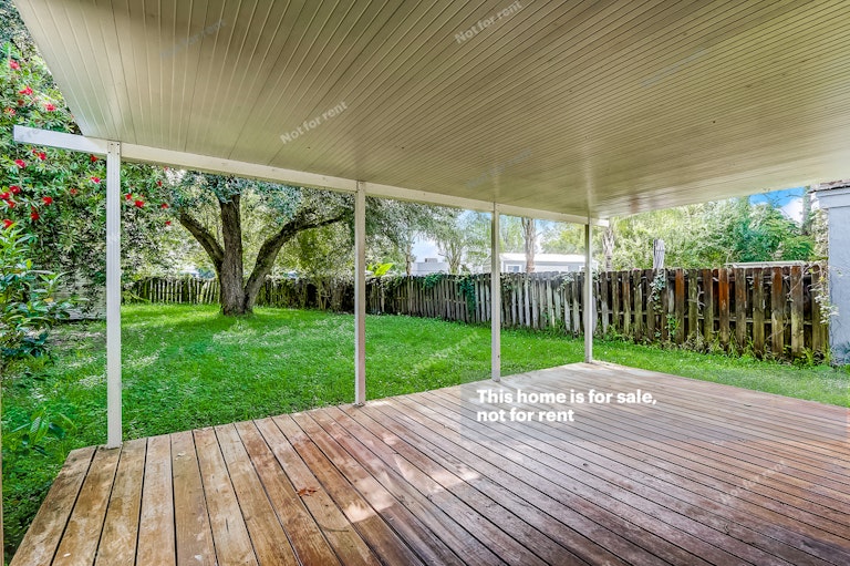 Photo 24 of 30 - 8362 Sunflower Ct, Jacksonville, FL 32244