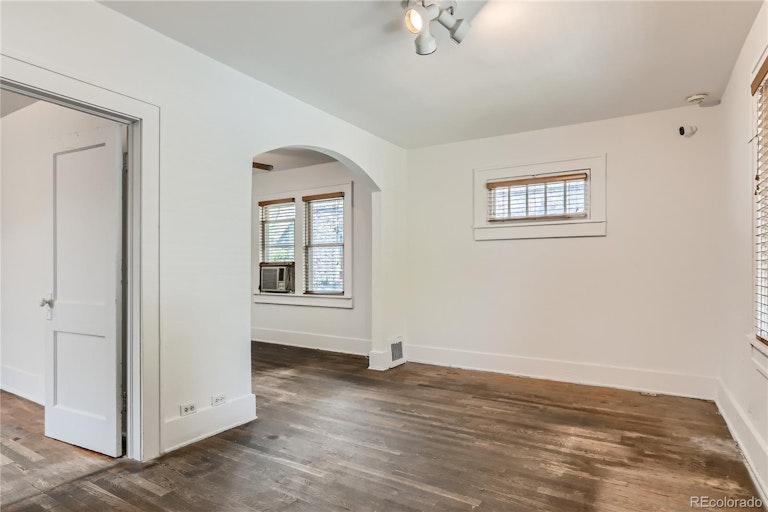 Photo 2 of 14 - 131 W Byers Pl, Denver, CO 80223