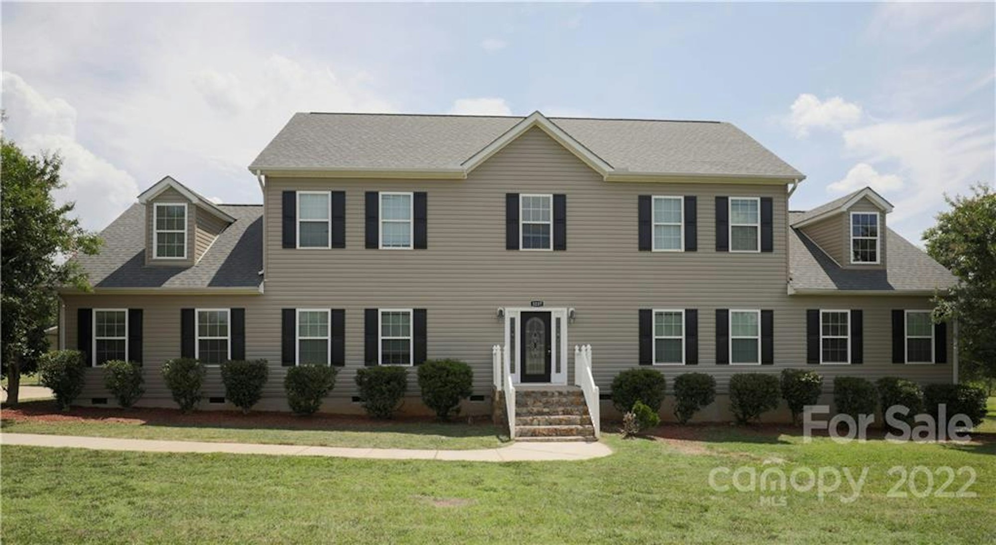 Photo 1 of 24 - 3237 Evondale Rd, Crouse, NC 28033