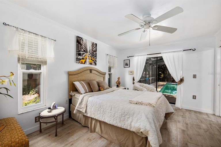 Photo 17 of 27 - 4344 Nelson Ave, Sarasota, FL 34231