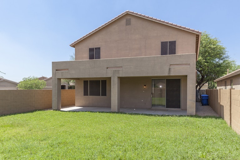Photo 25 of 28 - 5621 W St Anne Ave, Phoenix, AZ 85339