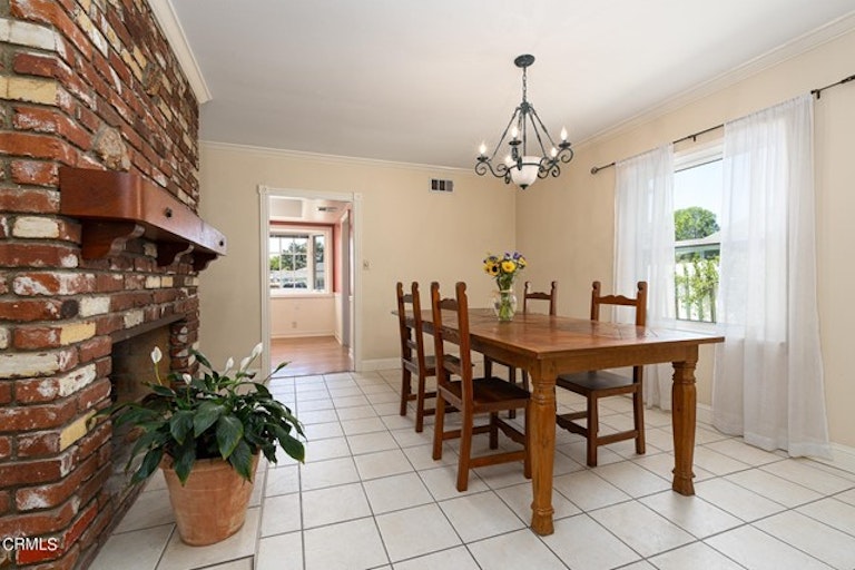 Photo 13 of 36 - 18681 Spaulding Ave, Santa Ana, CA 92705