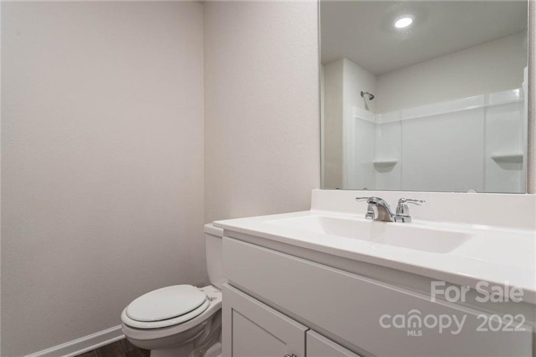 Photo 17 of 19 - 9401 Creedmore Hills Dr, Charlotte, NC 28214