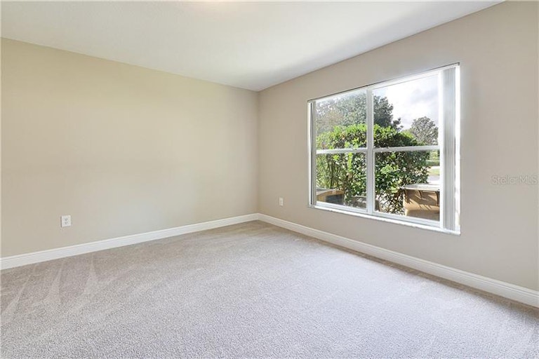 Photo 15 of 25 - 17021 Magnolia Island Blvd, Clermont, FL 34711