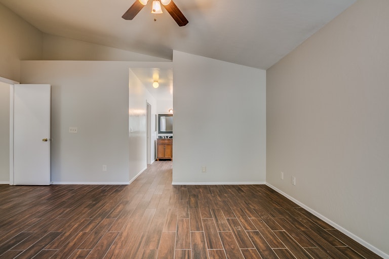 Photo 14 of 26 - 4725 E Brown Rd #10, Mesa, AZ 85205