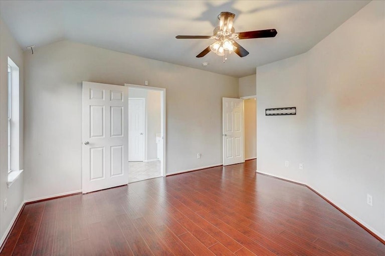 Photo 13 of 27 - 20618 Coleridge Ln, Richmond, TX 77407