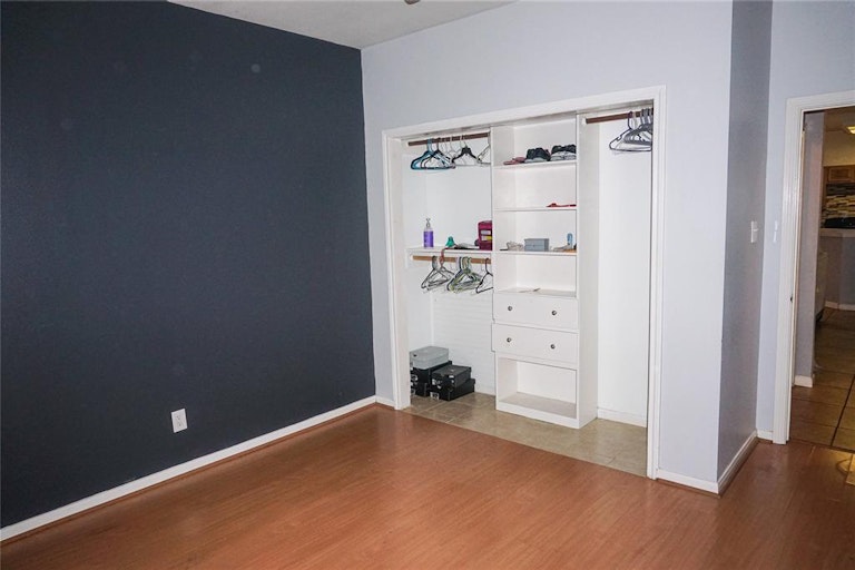 Photo 13 of 21 - 3647 Havenmoor Pl, Katy, TX 77449