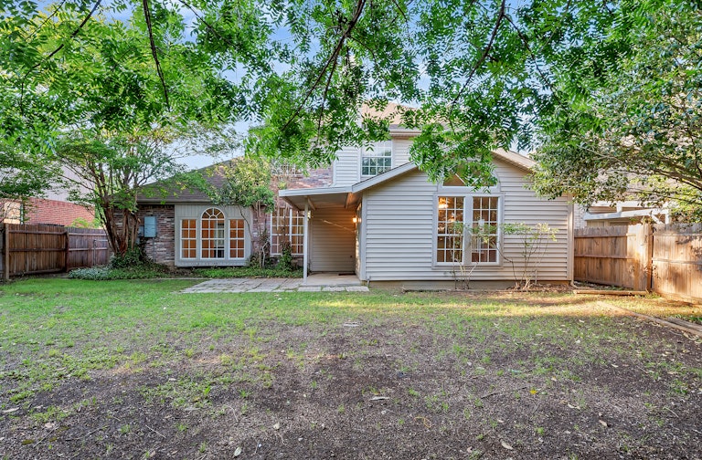 Photo 30 of 30 - 3113 Clovermeadow Dr, Fort Worth, TX 76123