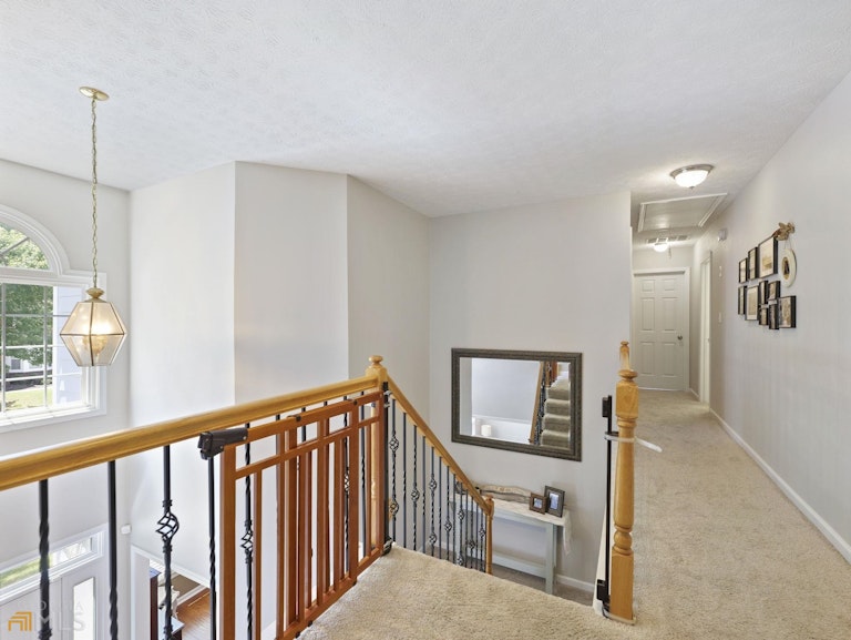Photo 18 of 37 - 3235 Goldmist Dr, Buford, GA 30519