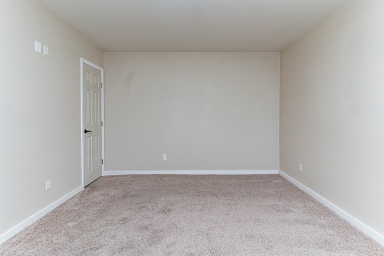 Photo 16 of 19 - 1210 S Gilpin Ave, Dallas, TX 75211