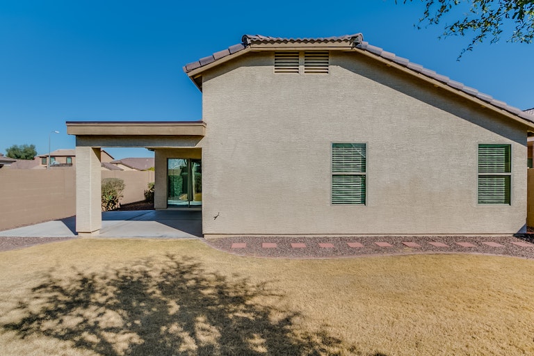 Photo 5 of 29 - 10027 W Flavia Hvn, Tolleson, AZ 85353