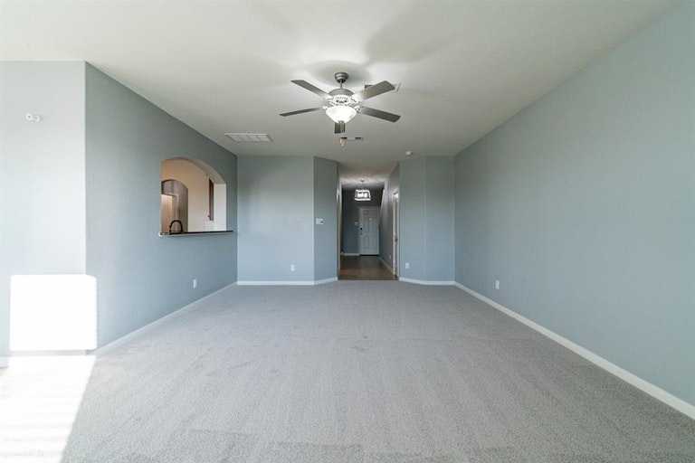 Photo 13 of 36 - 5935 Snapping Turtle Rd, Baytown, TX 77523