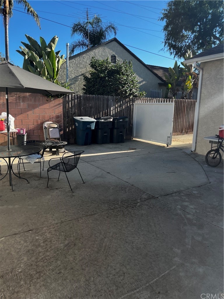 Photo 25 of 25 - 9630 Annetta Ave, South Gate, CA 90280