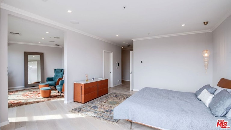 Photo 16 of 26 - 10580 Wilshire Blvd #7SW, Los Angeles, CA 90024