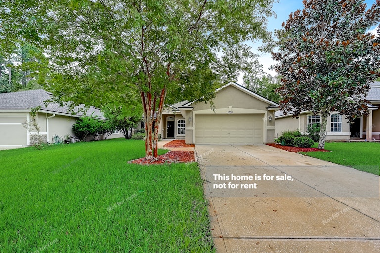 Photo 13 of 33 - 1088 Beckingham Dr, Saint Augustine, FL 32092