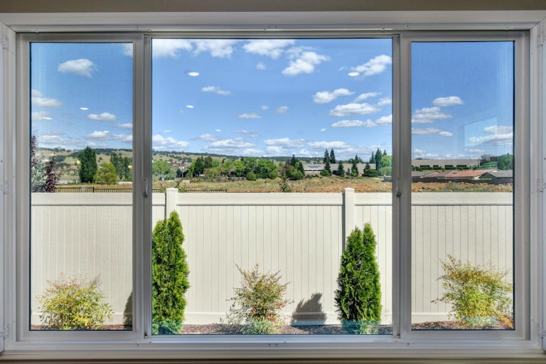 Photo 9 of 45 - 236 Caprice Ct, El Dorado Hills, CA 95762