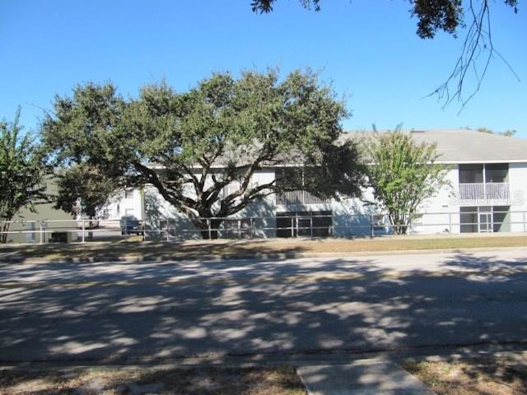 Photo 7 of 8 - 5433 Brookswood Way #806, Orlando, FL 32808