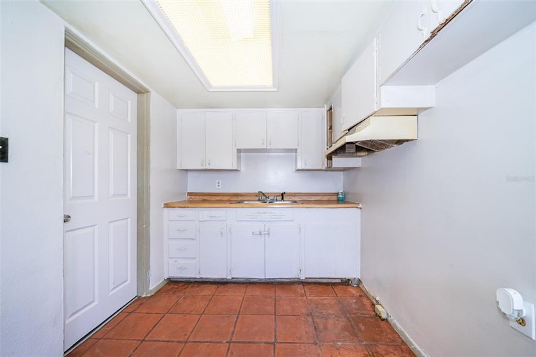 Photo 11 of 19 - 1028 Citrus St, Orlando, FL 32805