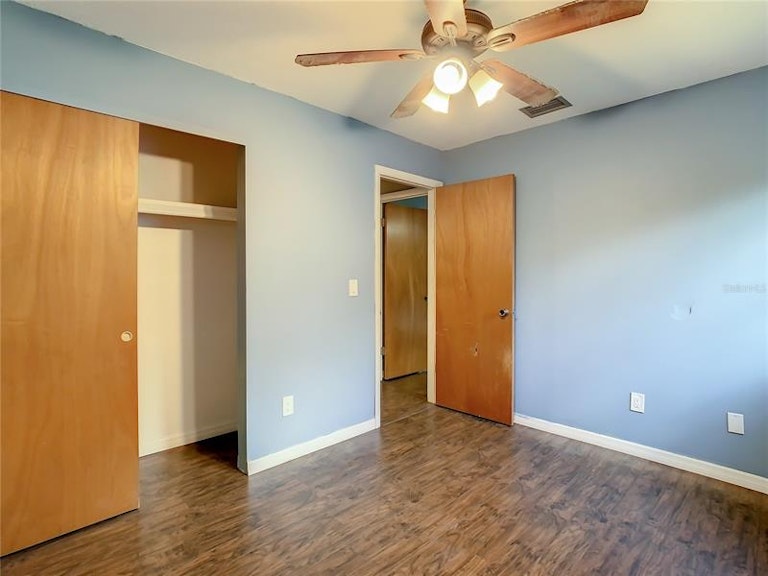Photo 16 of 33 - 455 Sunrise Dr, Casselberry, FL 32707