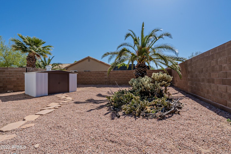 Photo 28 of 35 - 3304 N Sea Pines Cir, Mesa, AZ 85215