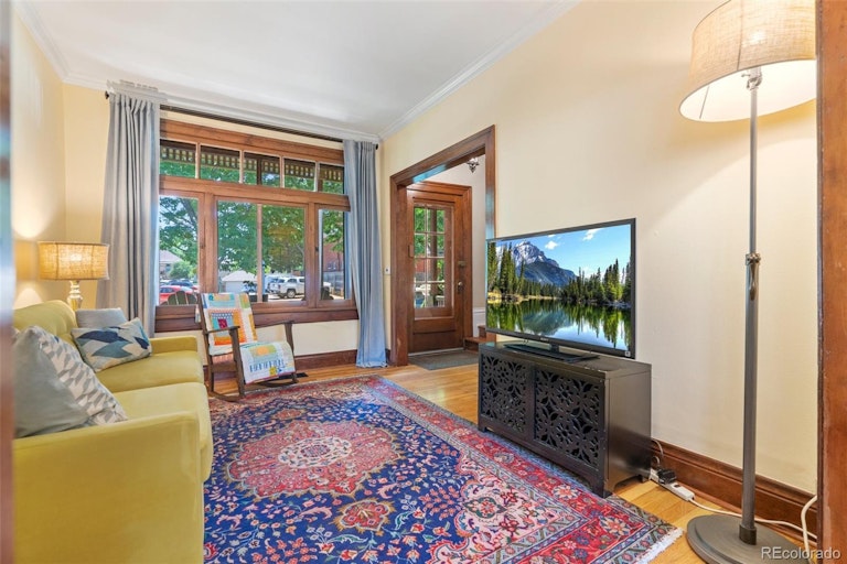 Photo 10 of 35 - 1359 Steele St, Denver, CO 80206