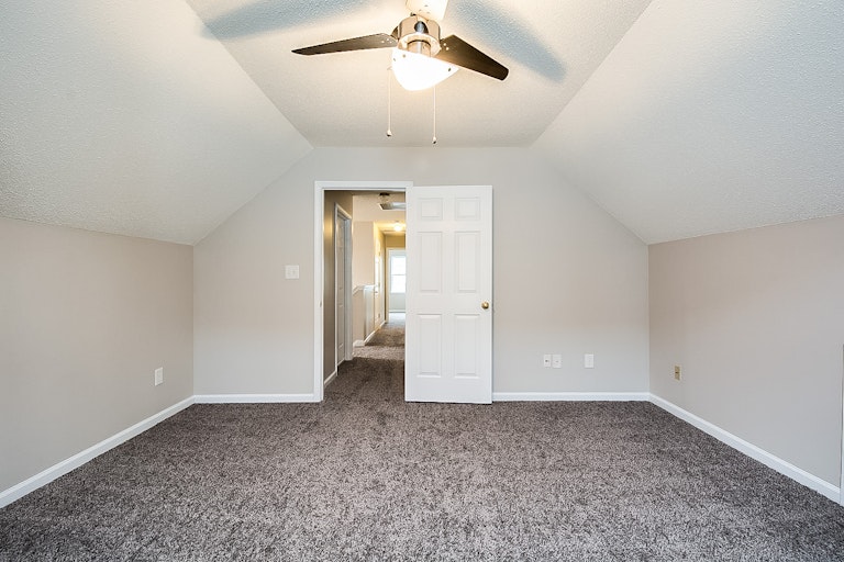 Photo 7 of 19 - 6817 Paint Rock Ln, Raleigh, NC 27610