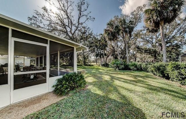 Photo 5 of 39 - 11 Crompton Pl, Palm Coast, FL 32137