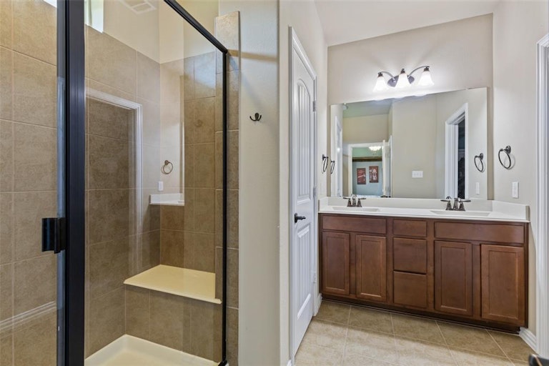 Photo 21 of 30 - 151 Pleasant Hill Ln, Fate, TX 75189