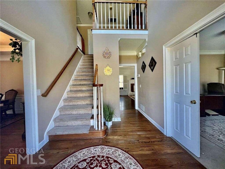 Photo 3 of 27 - 168 Long Meadow Ln, Alpharetta, GA 30004